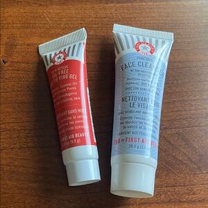 First Aid Beauty Skincare Set Mattifying Gel and Face Cleanser Travel Size